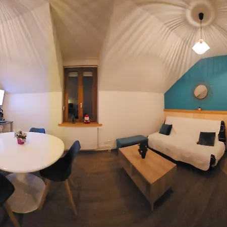 Eglantine 2 A 6 Personnes Avec Et Salle De Jeux Dans La ונטרון