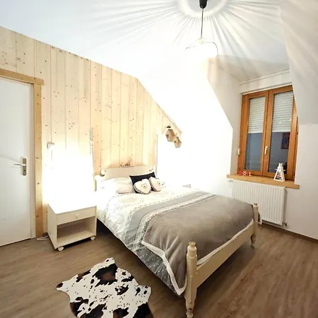 Eglantine 2 à 6 Personnes Avec Dans Appartement Ventron